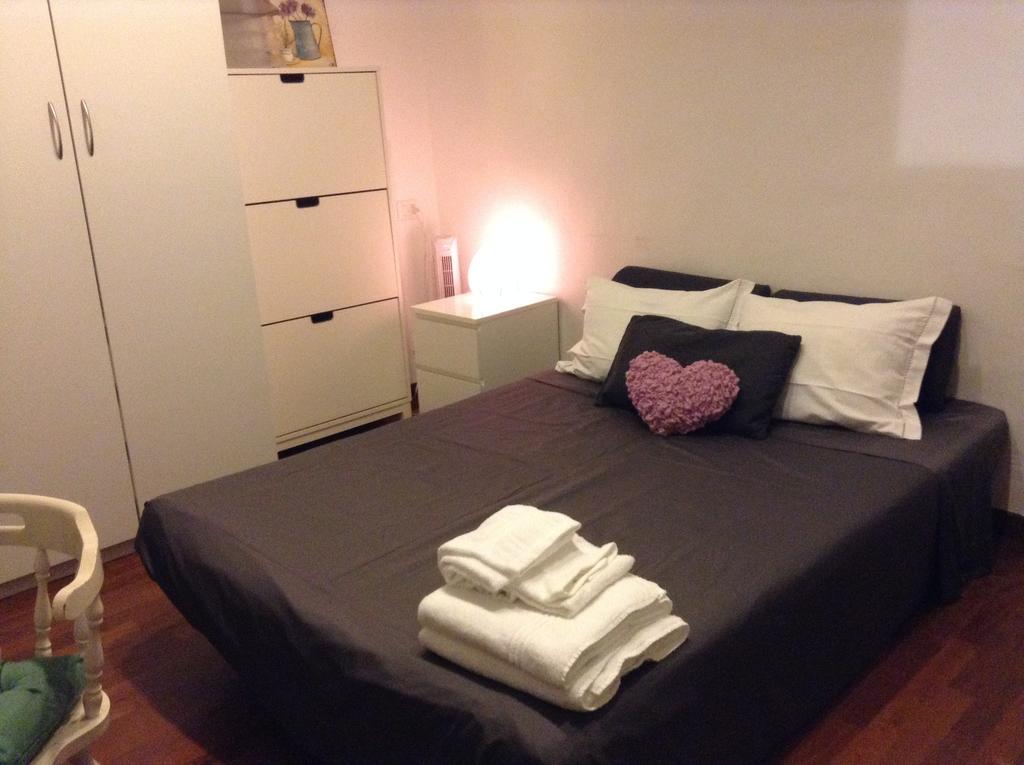 Il Giglio Apartment Флоренция Стая снимка